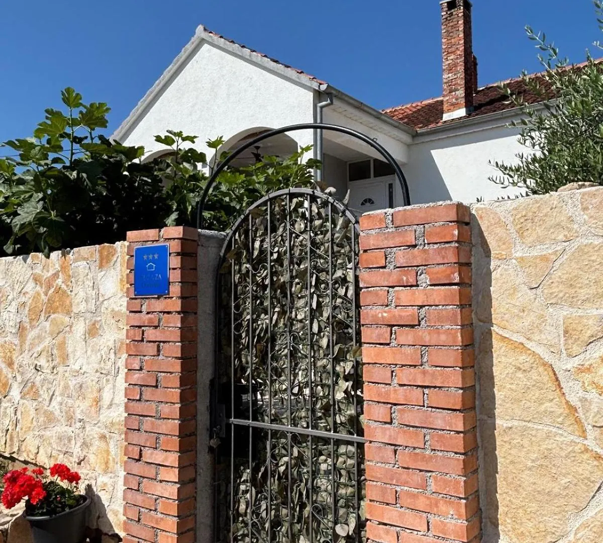Villa Ariane Policnik